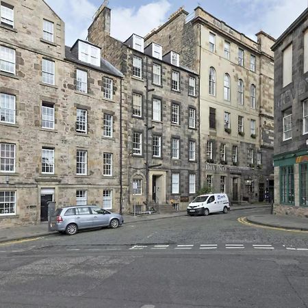 Joivy 3 Bed Flat In Old Town, Close To Grassmarket เอดินบะระ ภายนอก รูปภาพ