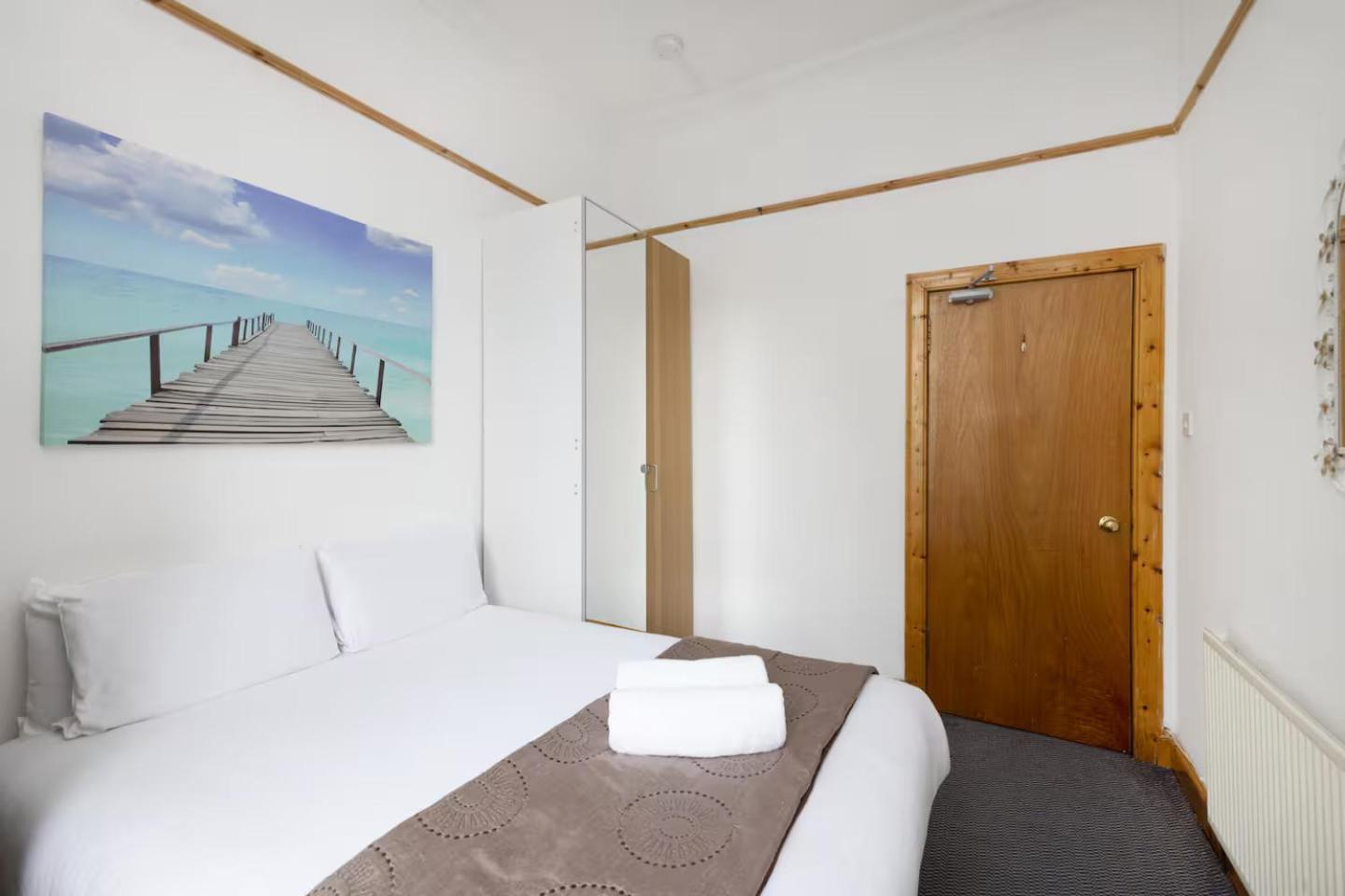 Joivy 3 Bed Flat In Old Town, Close To Grassmarket เอดินบะระ ภายนอก รูปภาพ